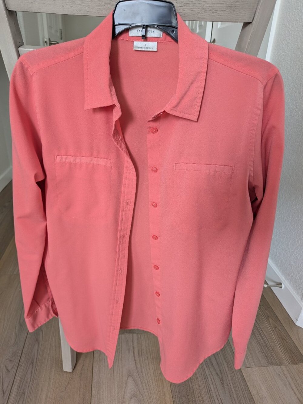 Women's Coral Orange/Pink Van Heusen Button Up Dress Shirt